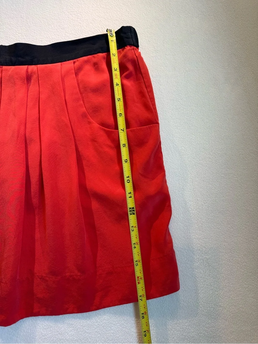 BCBGMAXAZRIA Silk Pocket Mini Skirt | Size 2